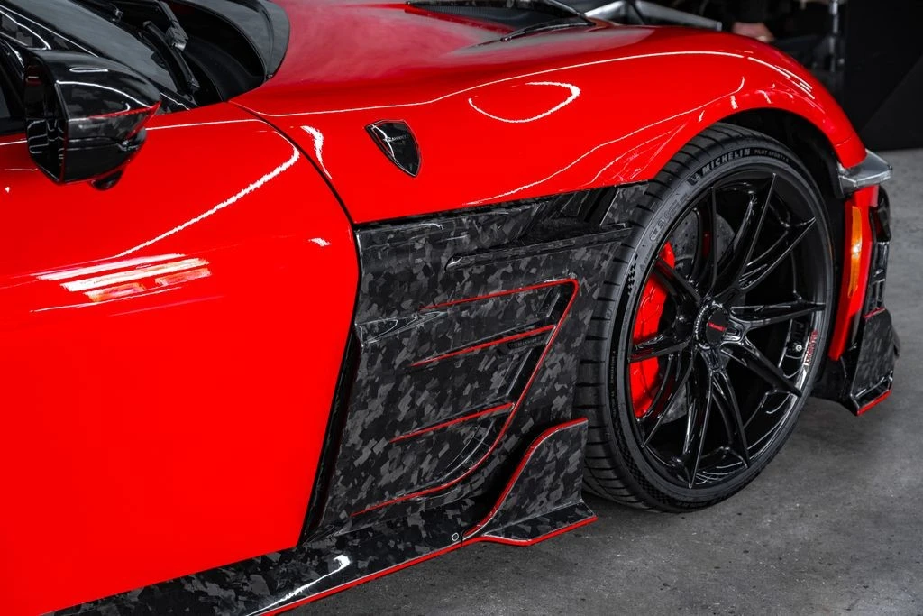 2025 Ferrari 12Cilindri - Image 14 of 29