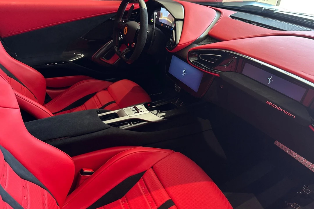 2025 Ferrari 12Cilindri - Image 17 of 31