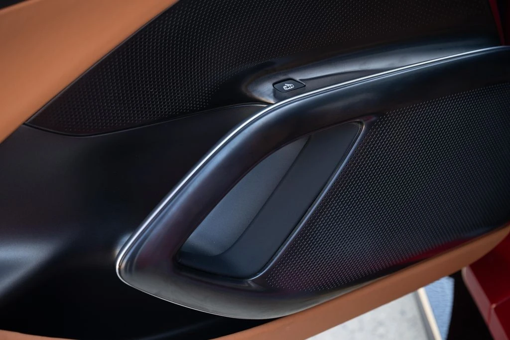 2025 Ferrari 12Cilindri - Image 30 of 31