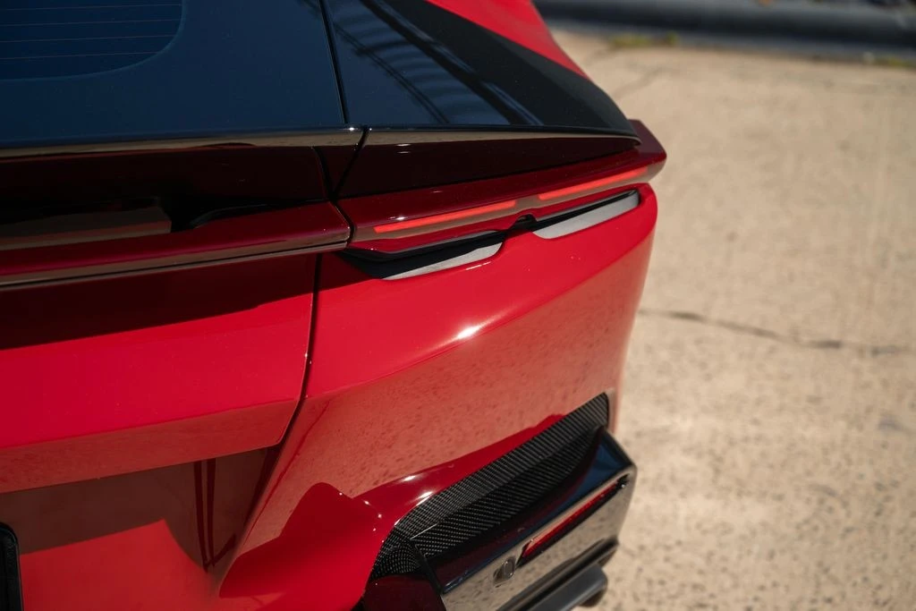 2025 Ferrari 12Cilindri - Image 27 of 31