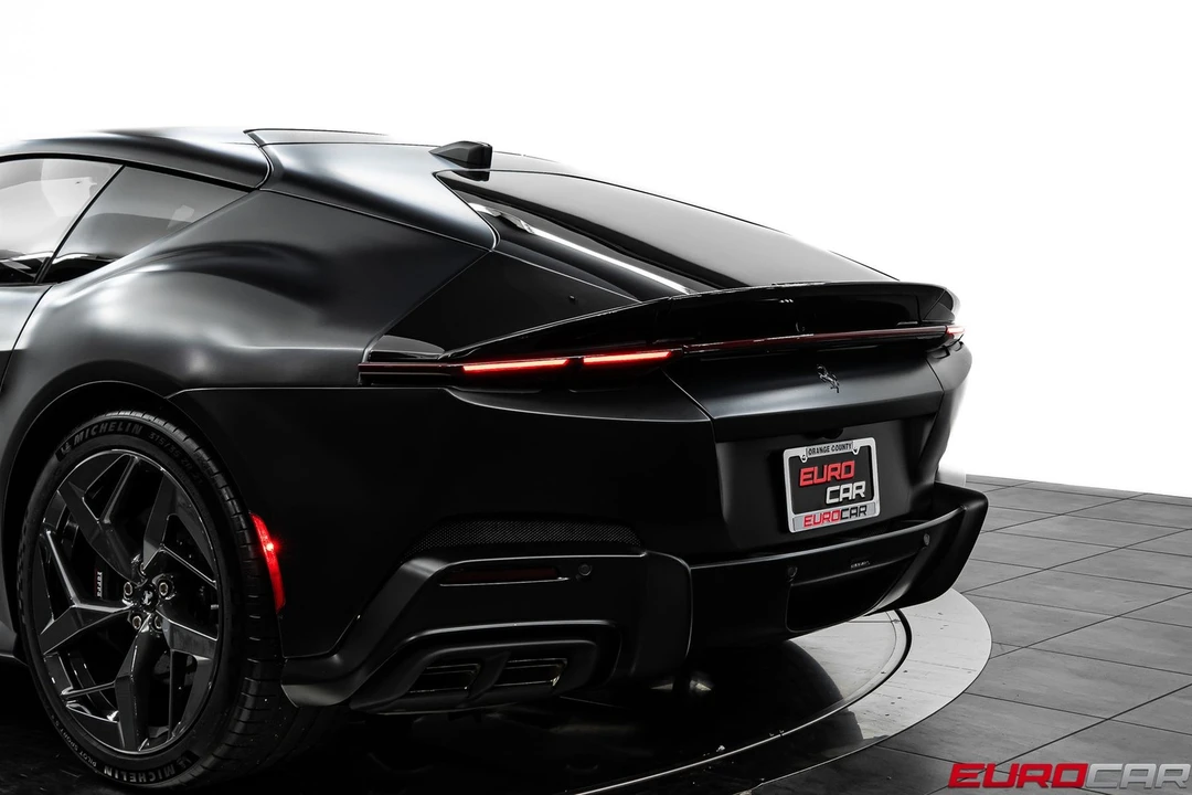 2025 Ferrari 12Cilindri - Image 17 of 31