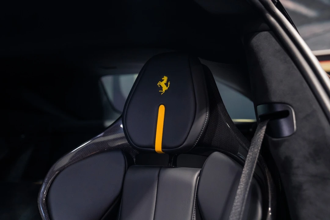 2025 Ferrari 12Cilindri - Image 26 of 31