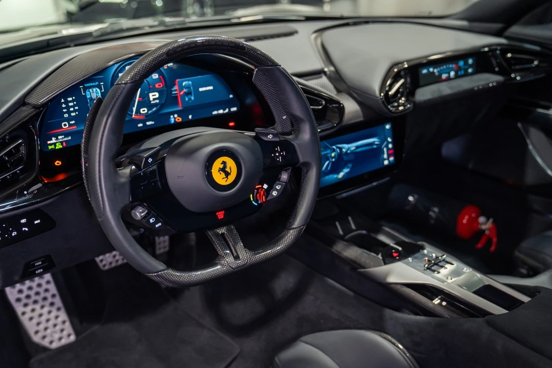 2025 Ferrari 12Cilindri - Image 12 of 31