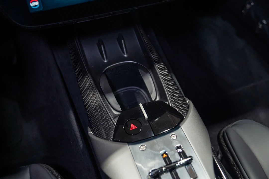 2025 Ferrari 12Cilindri - Image 28 of 31