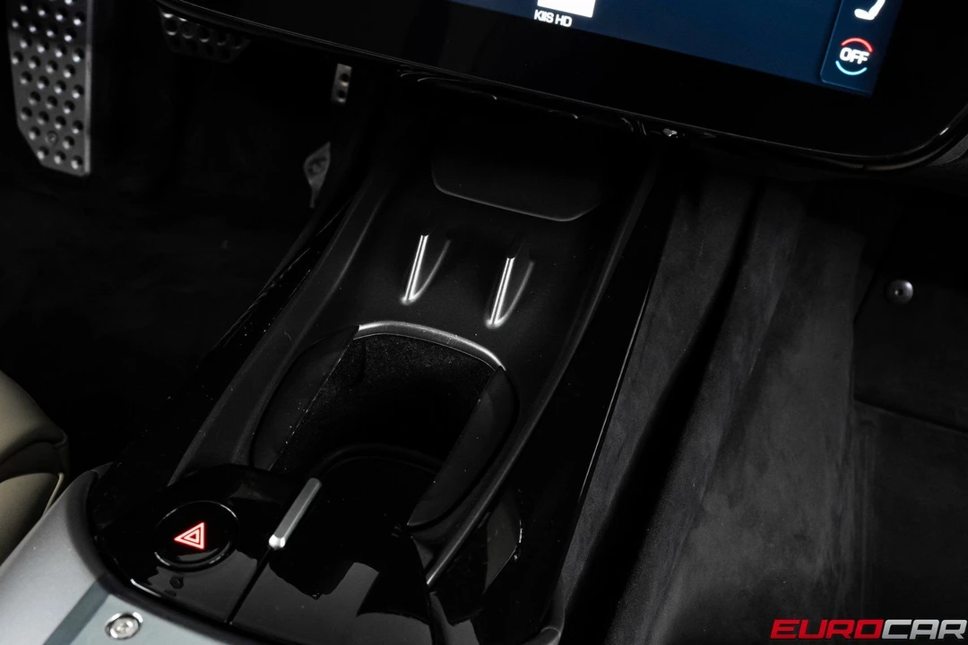 2025 Ferrari 12Cilindri - Image 31 of 31