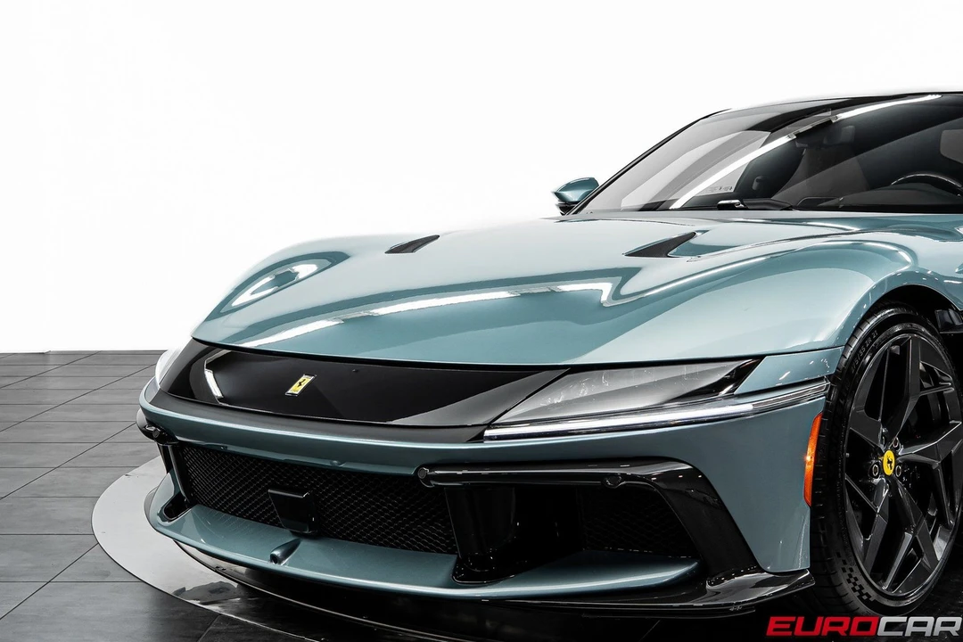 2025 Ferrari 12Cilindri - Image 13 of 31