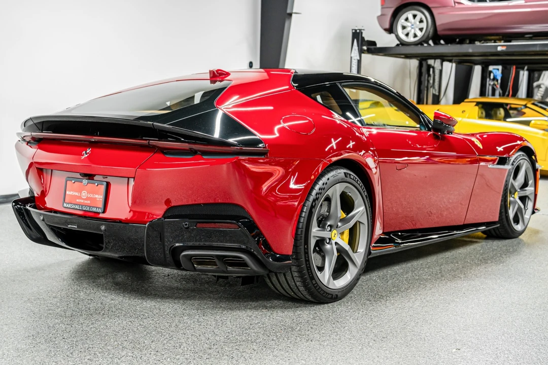 2025 Ferrari 12Cilindri - Image 8 of 21