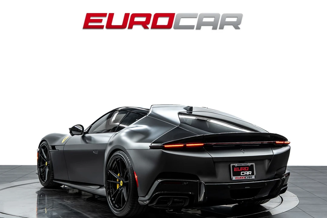 2025 Ferrari 12Cilindri - Image 3 of 31
