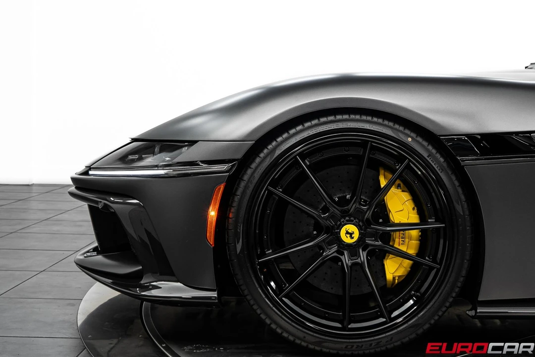 2025 Ferrari 12Cilindri - Image 14 of 31