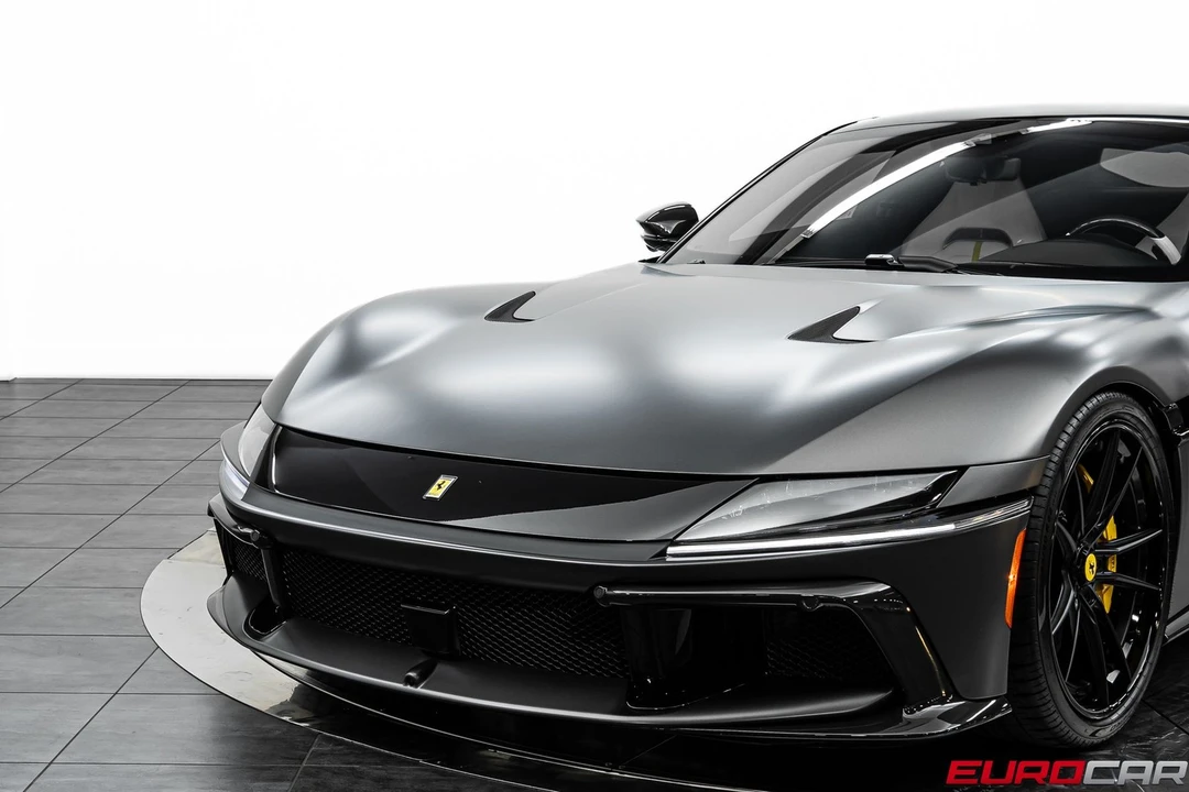 2025 Ferrari 12Cilindri - Image 13 of 31
