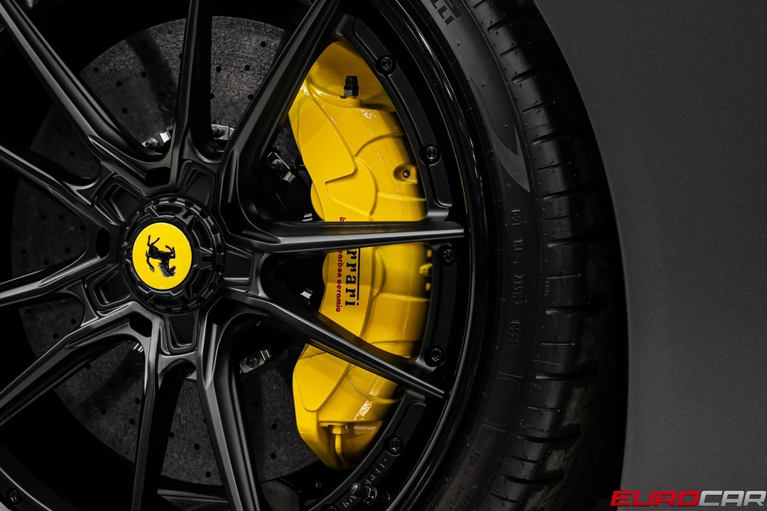 2025 Ferrari 12Cilindri - Image 30 of 31