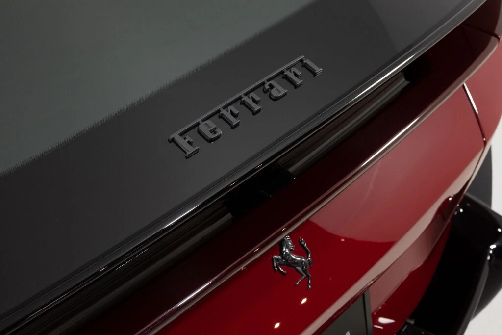 2025 Ferrari 12Cilindri - Image 21 of 31