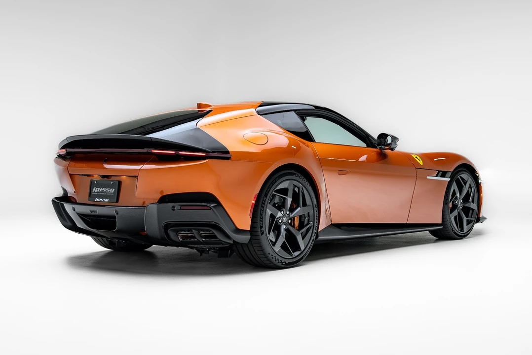 2025 Ferrari 12Cilindri - Image 28 of 31