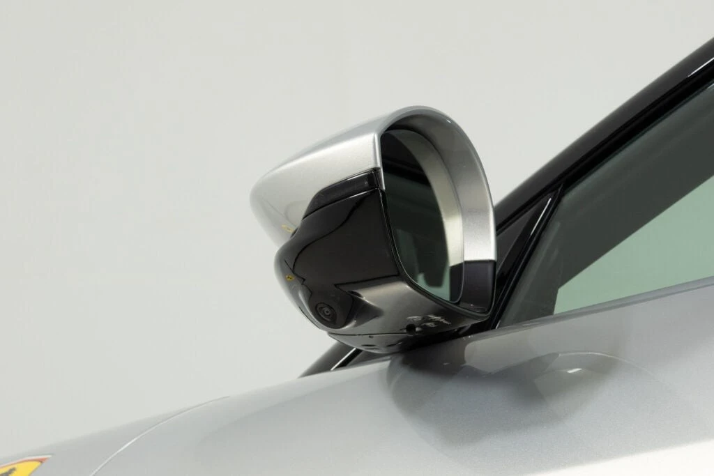 2025 Ferrari 12Cilindri - Image 13 of 31