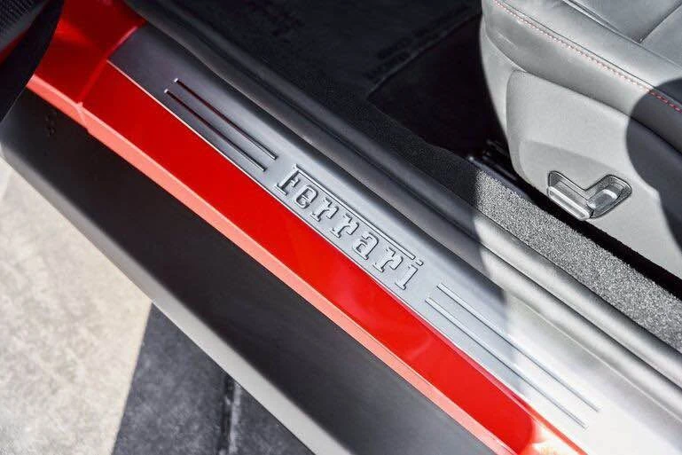 2025 Ferrari 12Cilindri - Image 12 of 16