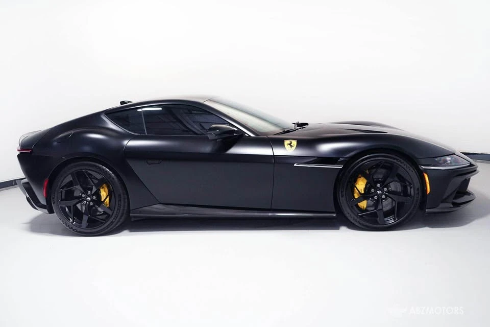 2025 Ferrari 12Cilindri - Image 4 of 4
