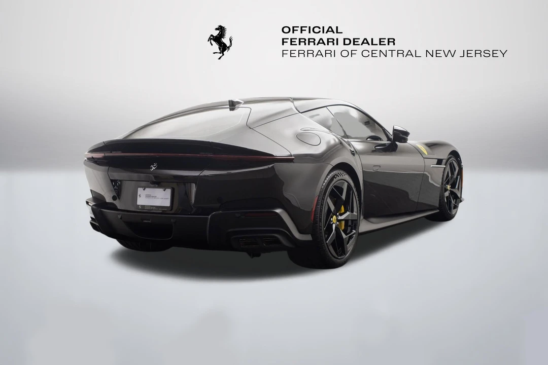 2025 Ferrari 12Cilindri - Image 3 of 6