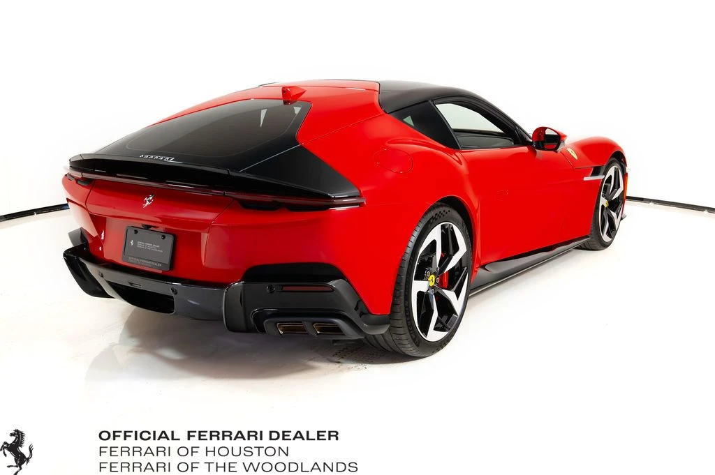 2025 Ferrari 12Cilindri - Image 7 of 31