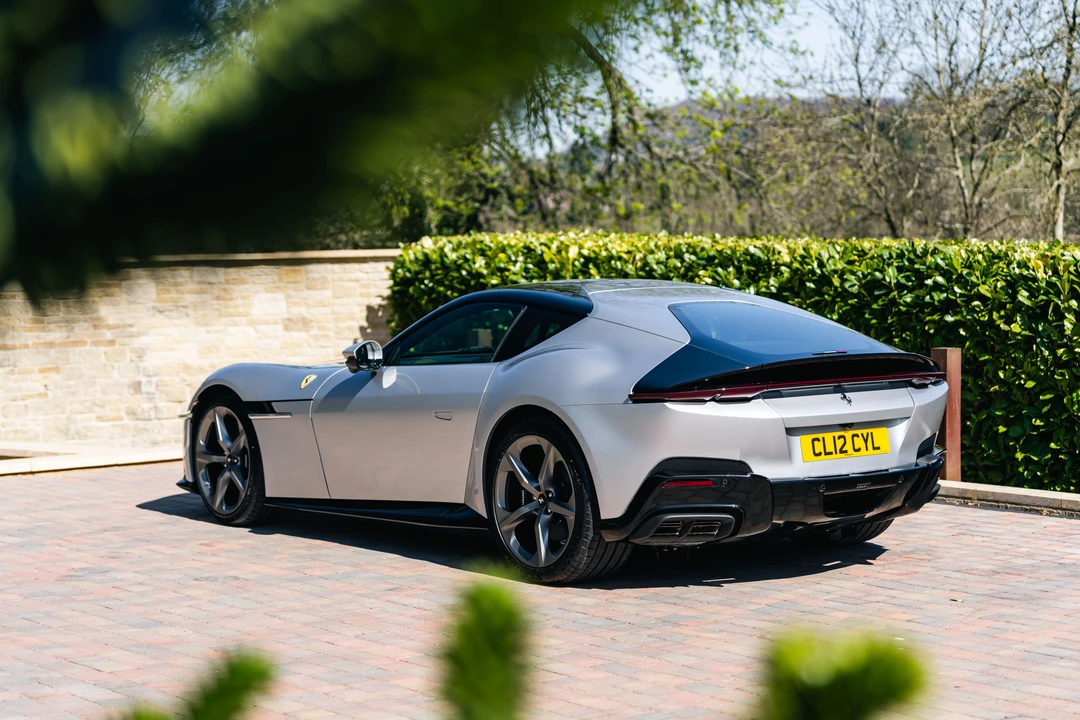 2025 Ferrari 12Cilindri - Image 5 of 31