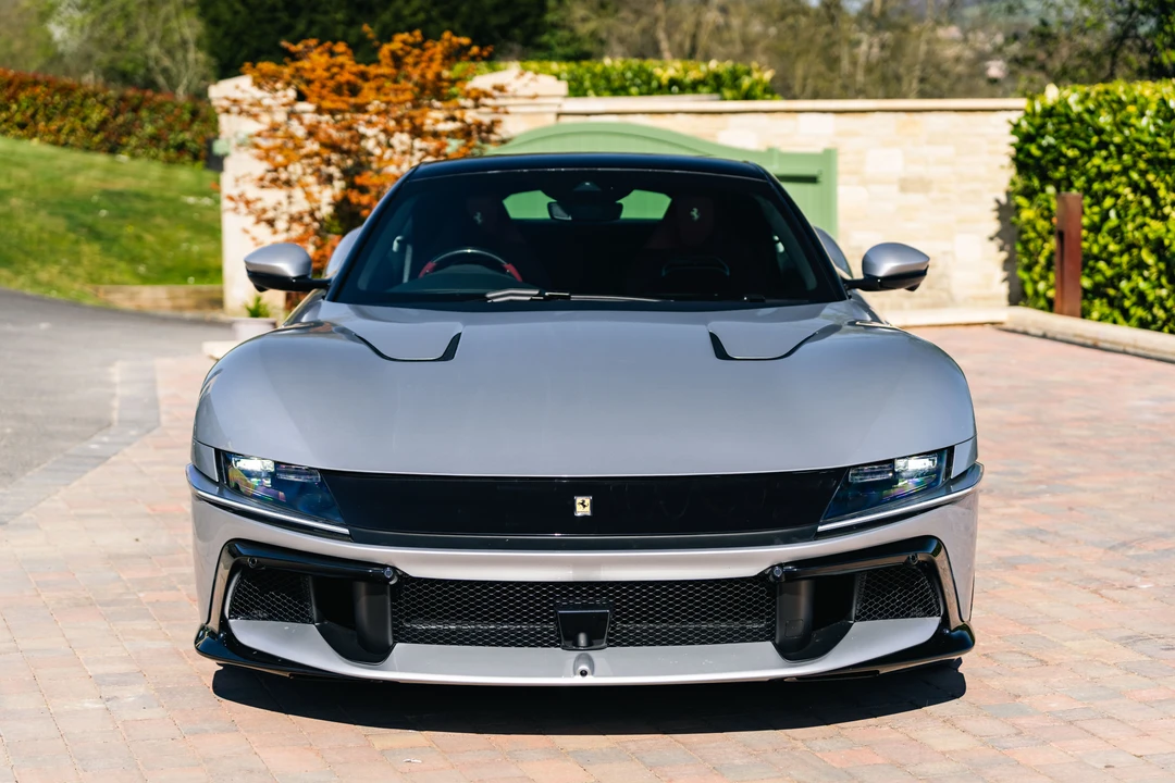 2025 Ferrari 12Cilindri - Image 10 of 31