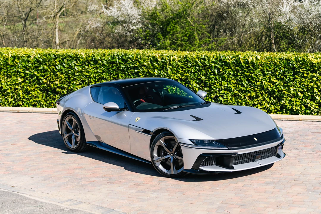 2025 Ferrari 12Cilindri - Image 9 of 31