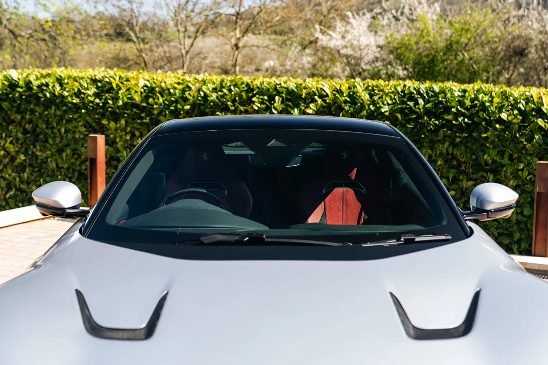 2025 Ferrari 12Cilindri - Image 22 of 31