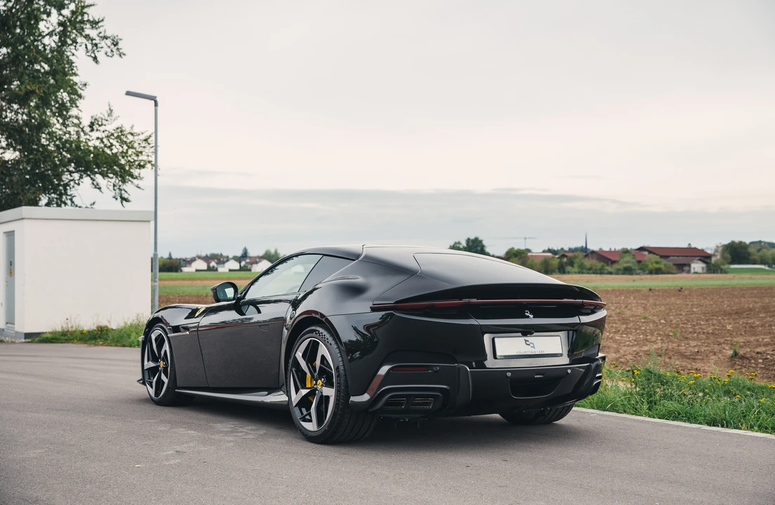 2025 Ferrari 12Cilindri - Image 12 of 31