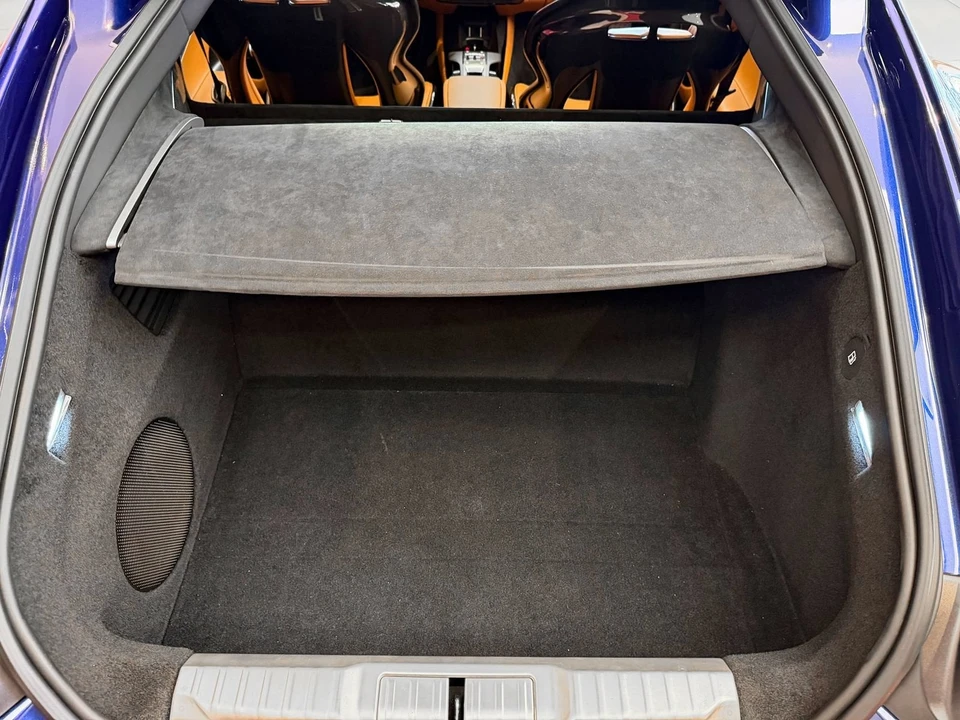 2025 Ferrari 12Cilindri - Image 21 of 23