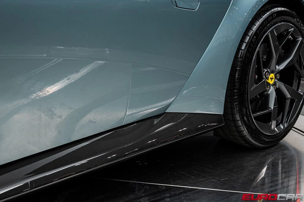 2025 Ferrari 12Cilindri - Image 15 of 31