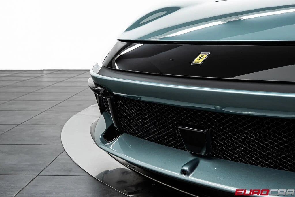2025 Ferrari 12Cilindri - Image 10 of 31