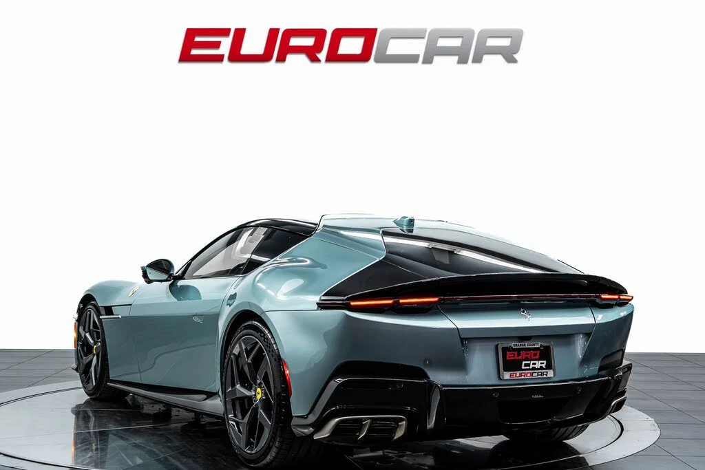 2025 Ferrari 12Cilindri - Image 3 of 31