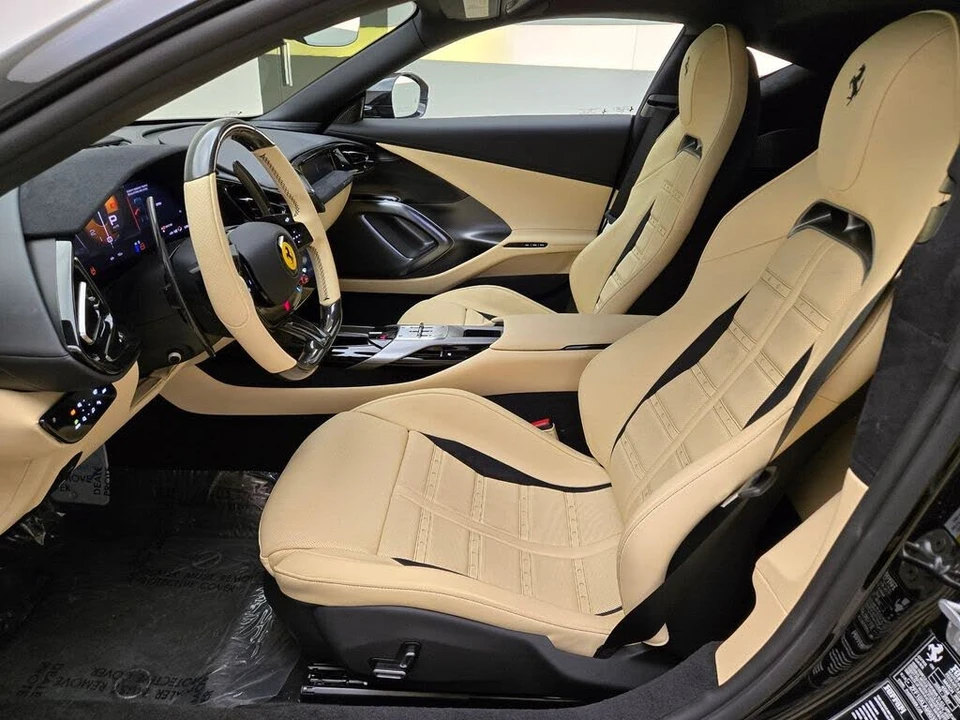 2025 Ferrari 12Cilindri - Image 15 of 31