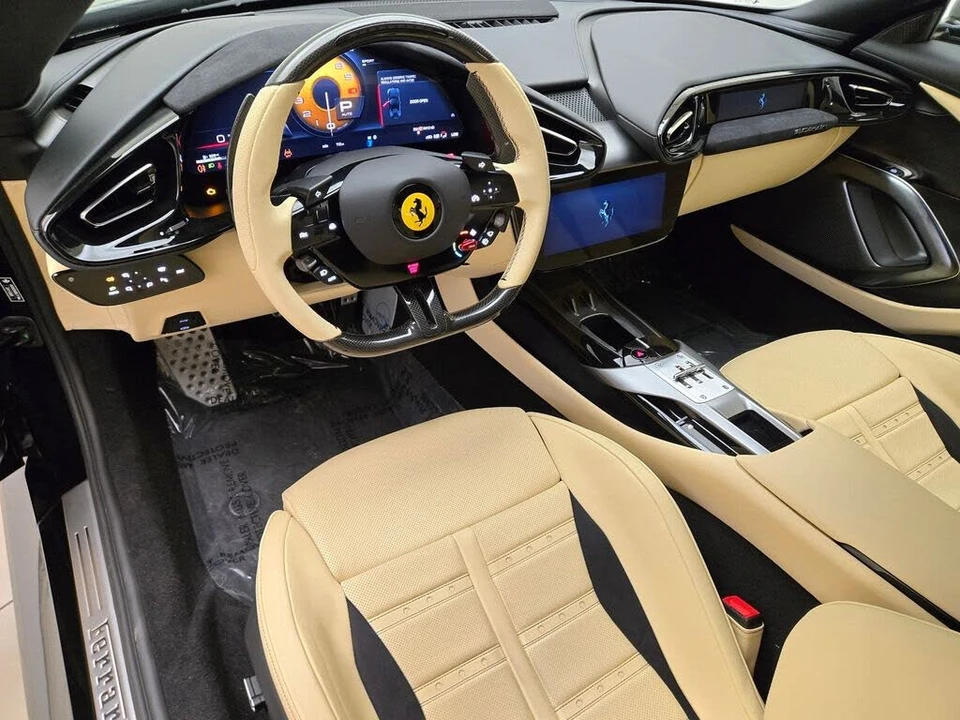 2025 Ferrari 12Cilindri - Image 16 of 31