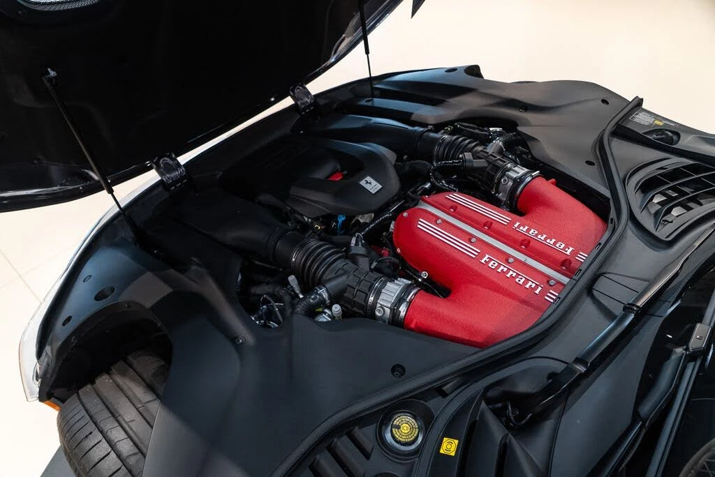 2025 Ferrari 12Cilindri - Image 17 of 31