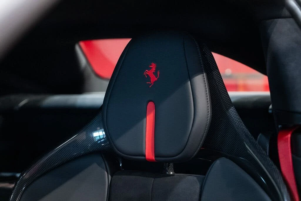 2025 Ferrari 12Cilindri - Image 6 of 31