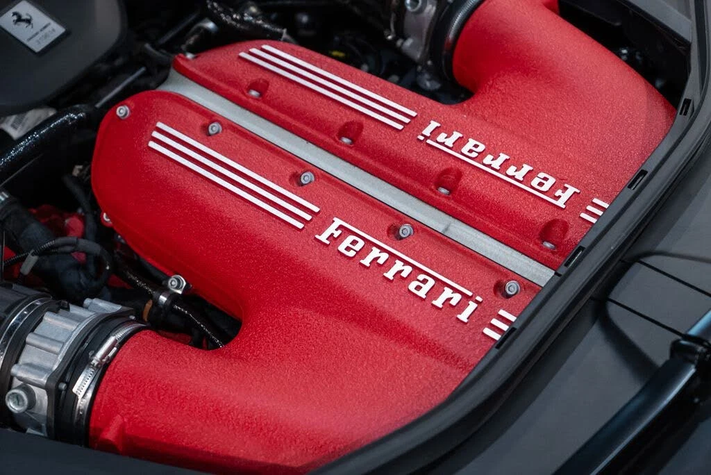 2025 Ferrari 12Cilindri - Image 18 of 31