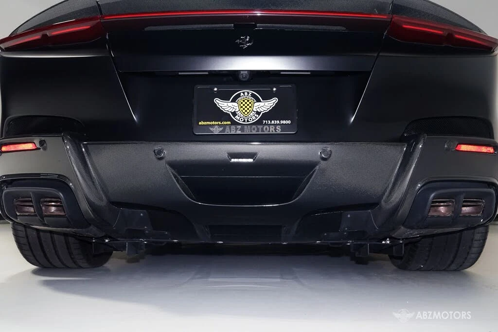 2025 Ferrari 12Cilindri - Image 9 of 31