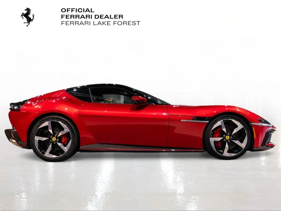 2025 Ferrari 12Cilindri - Image 3 of 31