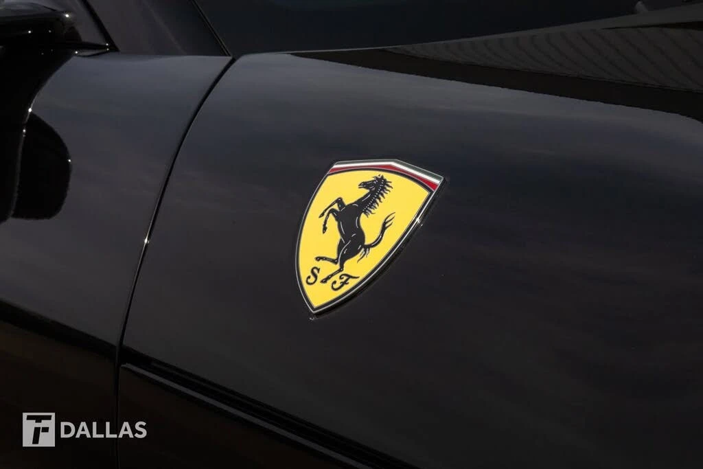 2025 Ferrari 12Cilindri - Image 19 of 31