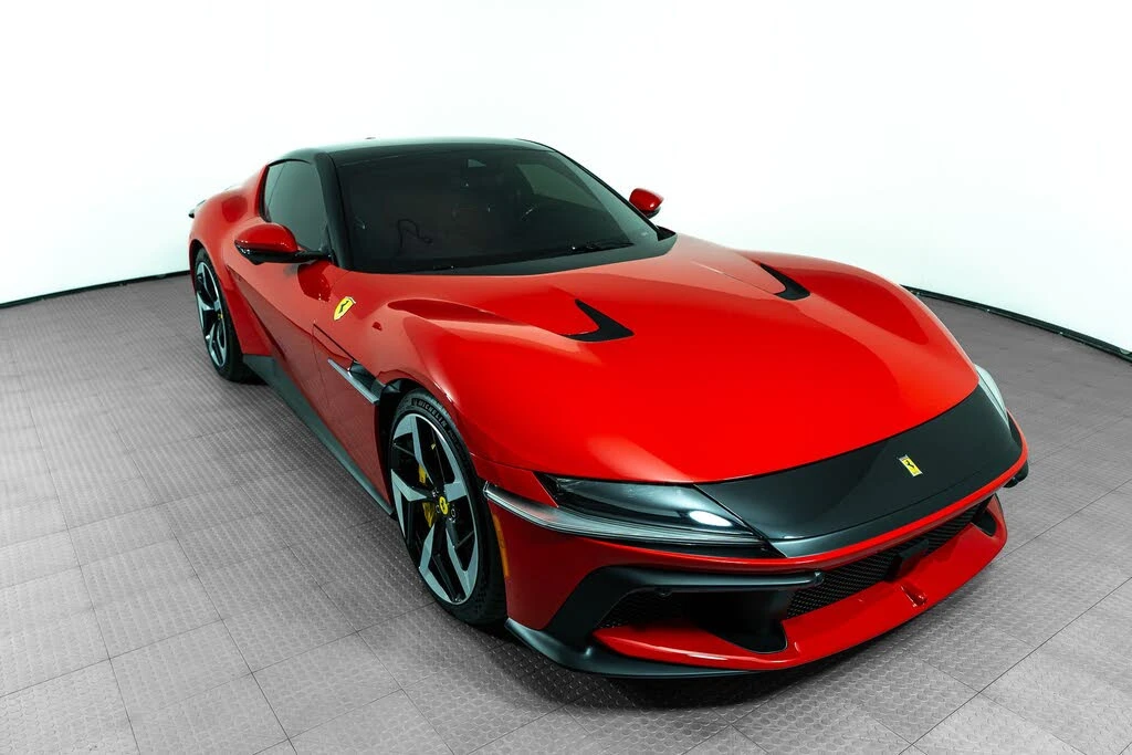 2025 Ferrari 12Cilindri - Image 12 of 31