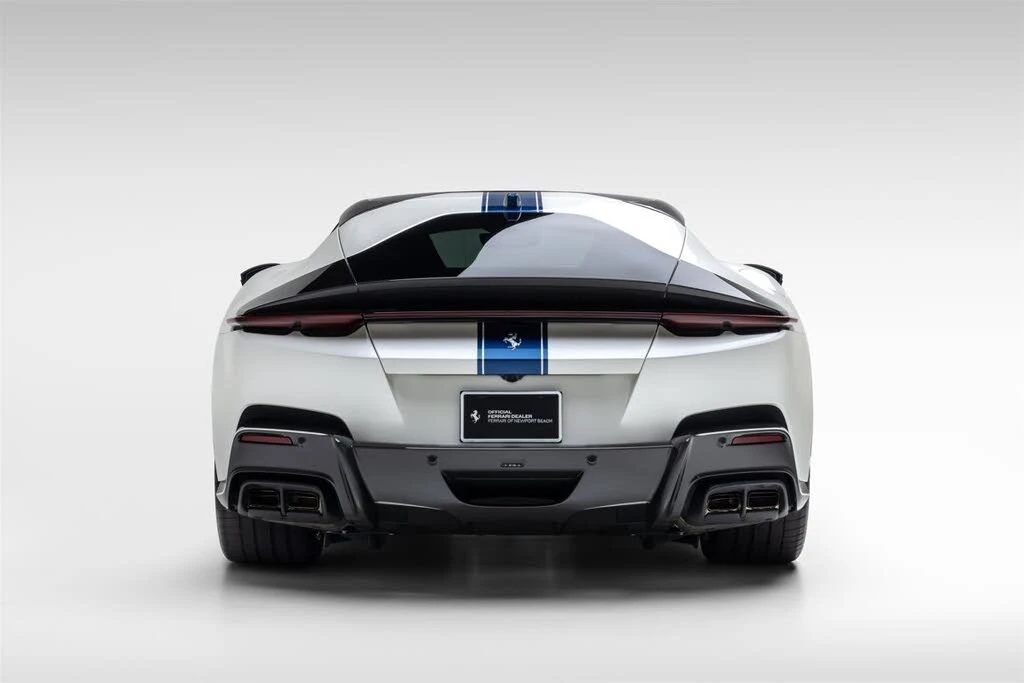 2025 Ferrari 12Cilindri - Image 3 of 31