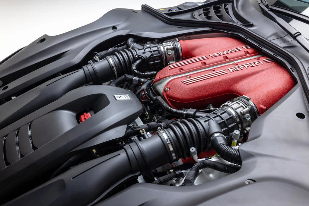 2025 Ferrari 12Cilindri - Image 20 of 31
