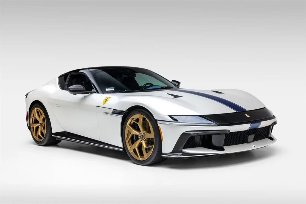 2025 Ferrari 12Cilindri - Image 8 of 31