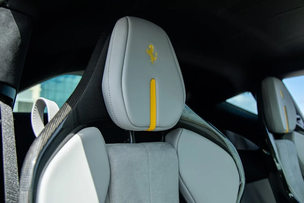 2025 Ferrari 12Cilindri - Image 20 of 31