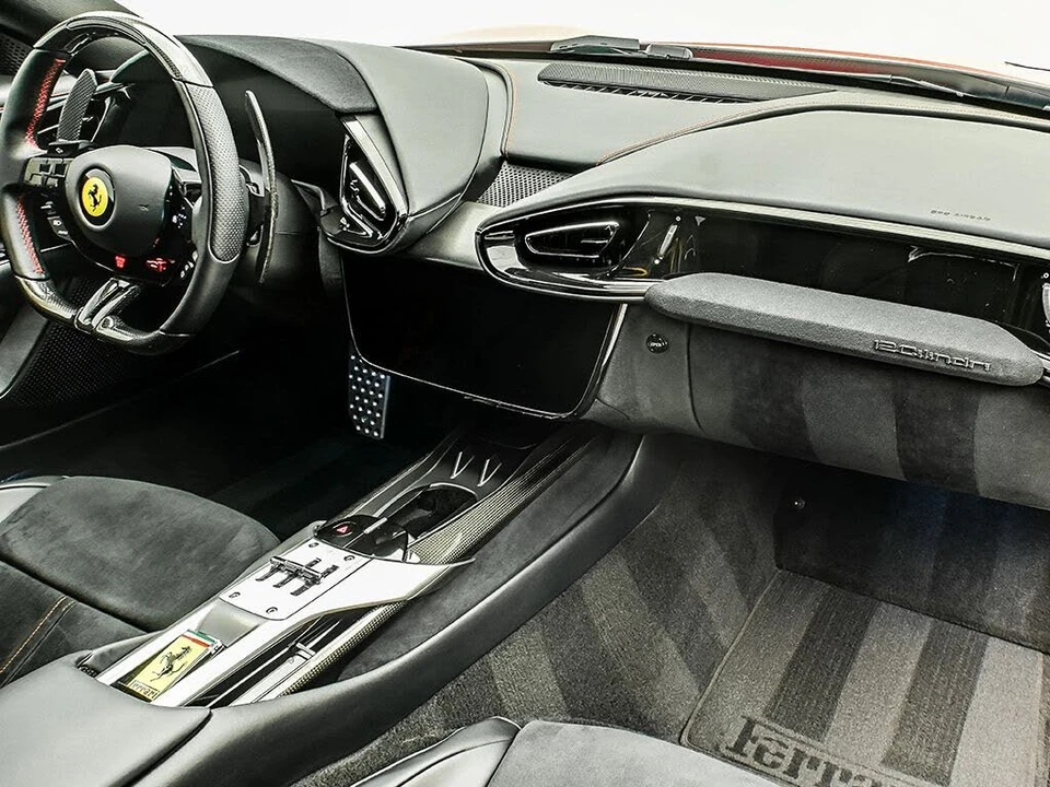 2025 Ferrari 12Cilindri - Image 18 of 31