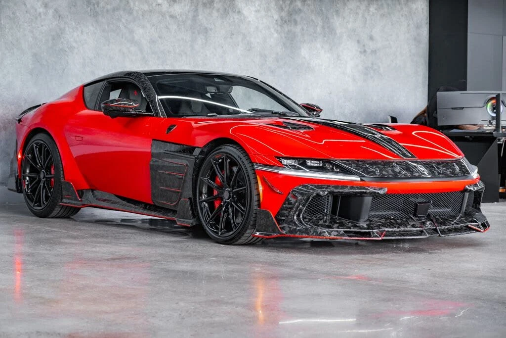 2025 Ferrari 12Cilindri - Image 15 of 29