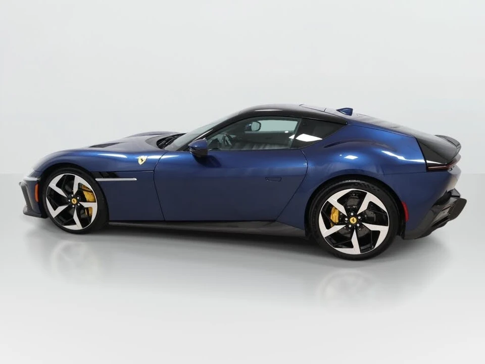 2025 Ferrari 12Cilindri - Image 2 of 31