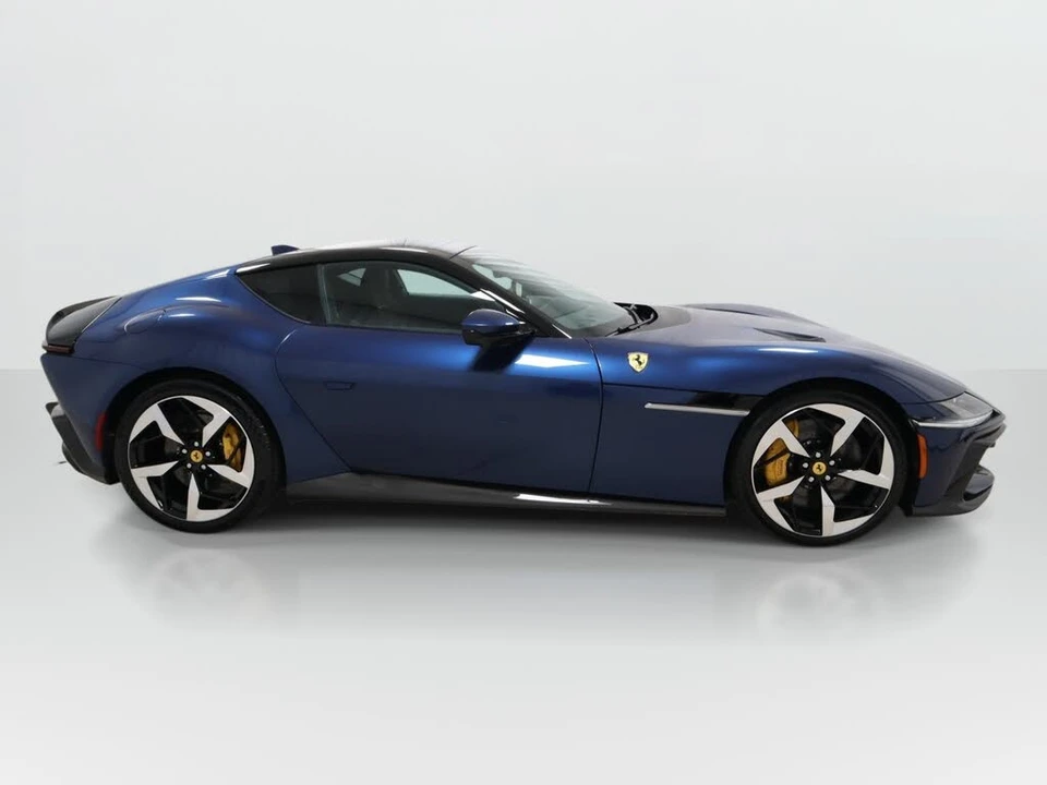 2025 Ferrari 12Cilindri - Image 6 of 31