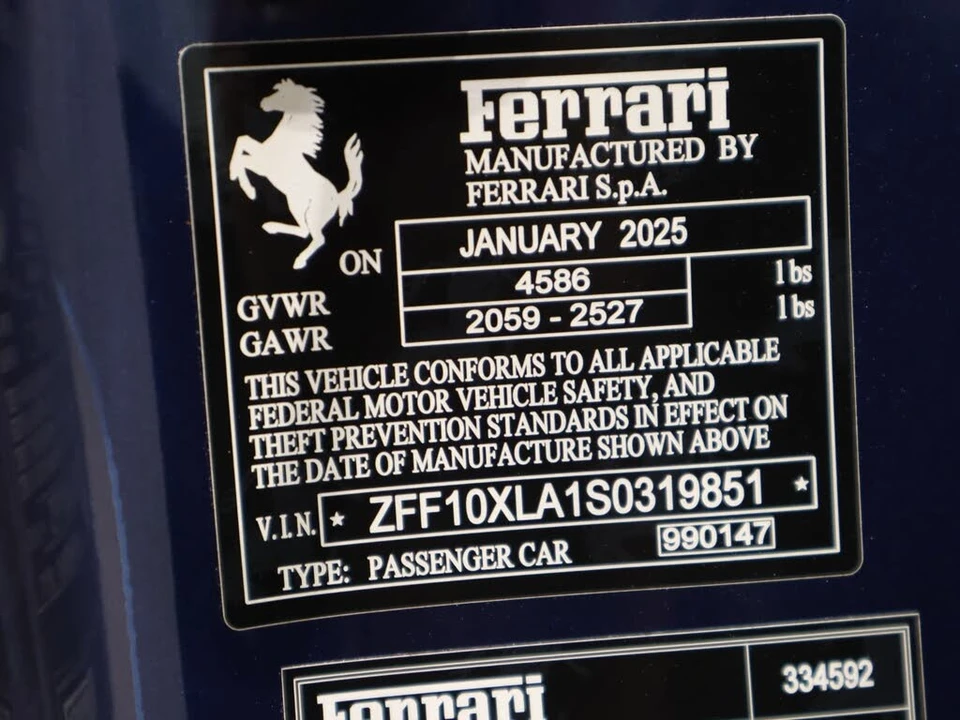 2025 Ferrari 12Cilindri - Image 29 of 31