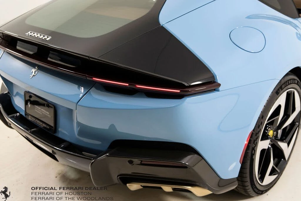 2025 Ferrari 12Cilindri - Image 27 of 31
